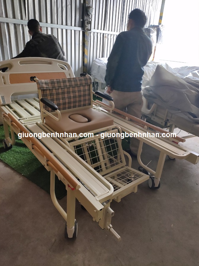 GIƯỜNG BỆNH TÁCH XE LĂN
